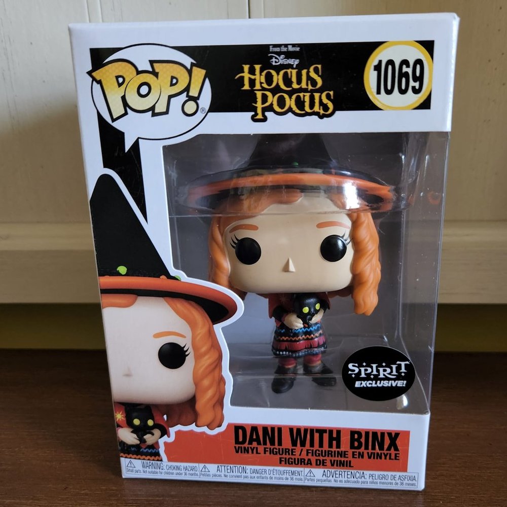 Funko Pop Hocus Pocus Dani with Binx  New!!!